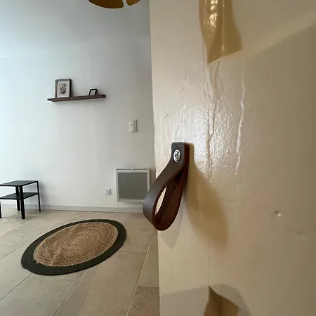 Maison De Ville, Canal Du Midi * Poilhes